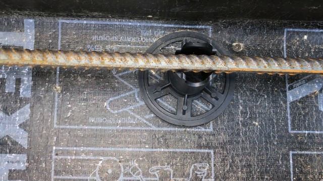 NEXT 72 (4 серия) Опалубка, армирование и заливка фундамента. Первые косяки! смотреть онлайн