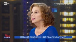 Stefania Sandrelli, una bellezza senza tempo - La vita in diretta 26/10/2022