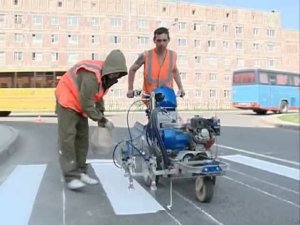 Нанесение дорожной разметки