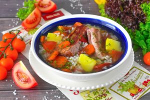 КАК ПРИГОТОВИТЬ СУП С КОПЧЕНЫМИ РЕБРЫШКАМИ