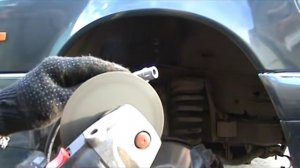 Замена верхнего рычага Mersedes-Benz W-140