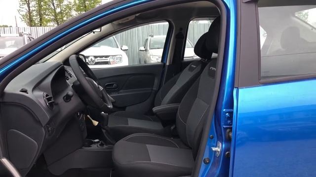 Видеопрезентация автомобиля Renault Logan SW смотреть онлайн