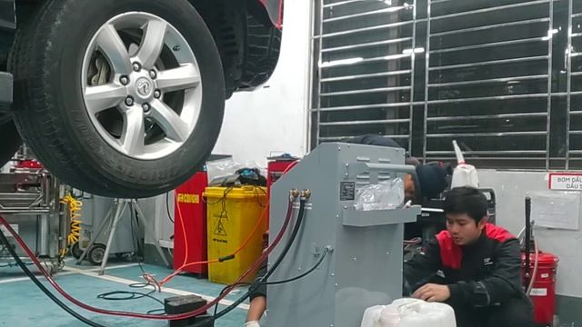 MMV_HQN_HƯỚNG DẪN SỬ DỤNG MÁY THAY DẦU HỘP SỐ TỰ ĐỘNG_150121 смотреть онлайн