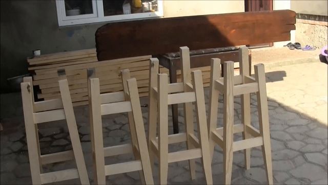Новый заказ. Барная стойка и 4 барных табурета.