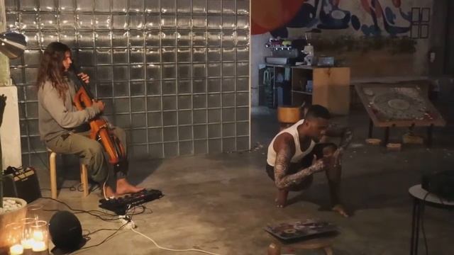 Talented Capoeira Master, Mestre Xuxo, and Musician Cellomano, Create Movement and Sounds of Freedo смотреть онлайн