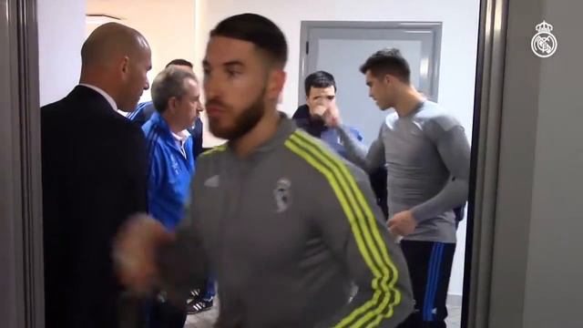 Zidane motivates the Real Madrid squad before our victory in Rome   YouTube