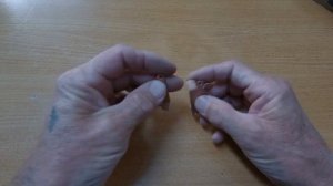 Как раскрутить перекрученный рыболовный  шнур /плетенку/. Простейшее приспособление своими руками.