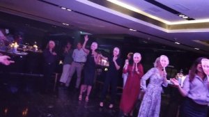 Сюрприз на свадьбу от друзей