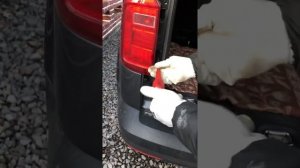 Caddy IV rear light removal