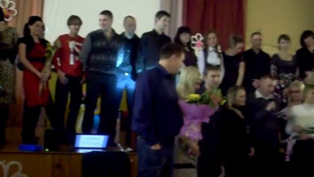 Встреча выпускников (4 февраля 2012) смотреть онлайн