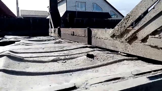 Ремонт полуприцепа (варим передний борт)