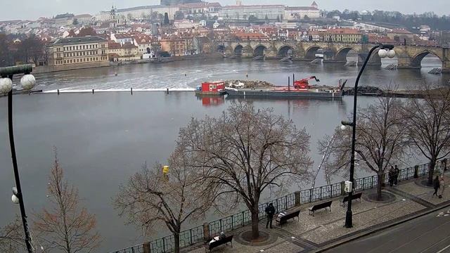 Почему нам так больно расставаться с любимыми смотреть онлайн