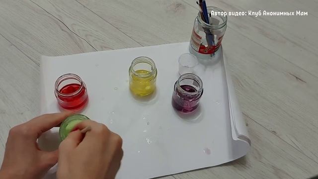 Делаем съедобные краски из конфет Skittles смотреть онлайн