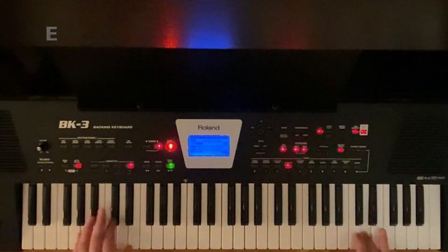 Roland BK-3 Nyisd ki babám az ajtót (Akkordokkal) смотреть онлайн