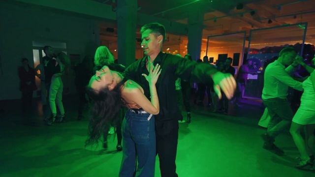 Bachata Weekend c Яковом и Елизаветой смотреть онлайн