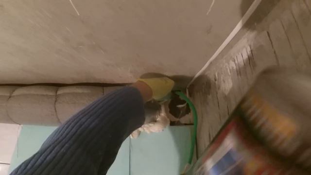 Монтажная Пена как Утеплитель для труб. Устранение конденсата. Хитрости ремонта. Лайфхак.