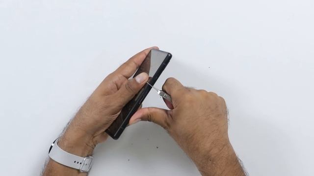 Google Pixel 6a Durability & Drop Test - It's a Weird Phone ! смотреть онлайн