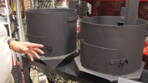 Чем отличаются печки с тубой для узбекского казана 2 мм и 3 мм. А Вам выбирать.