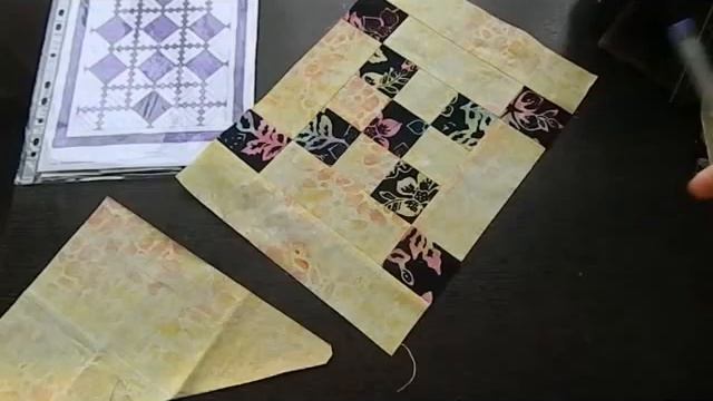 Сборка топа. Как сшить стеганое одеяло. Простые блоки. Пэчворк для начинающих. смотреть онлайн