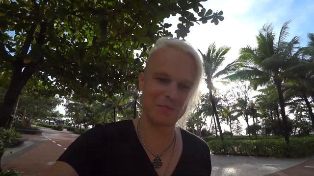 Оставил велик на ночь в транзитке | За что штрафуют в триатлоне? | Каршеринг во Вьетнаме смотреть онлайн