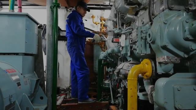 Ярус "Ocean 6".Верфь в городе Вэйхай. смотреть онлайн