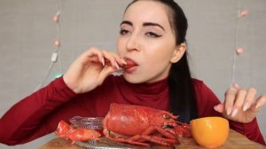 ОГРОМНЫЙ ЛОБСТЕР / ПРОБУЮ ВПЕРВЫЕ / MUKBANG Ayka Emilly