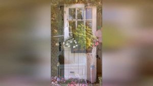 Старые двери - вдохновляющие идеи и необычное применение