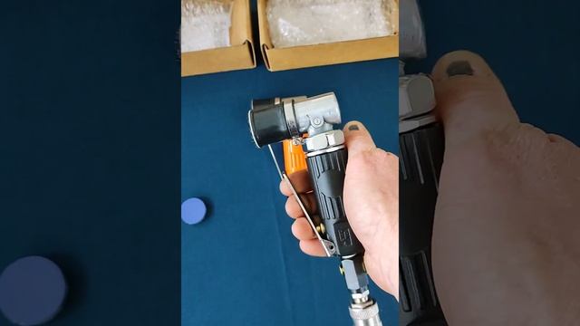 Шлифовальная машинка для шлифовки дефектов, мусорин на лаке. смотреть онлайн