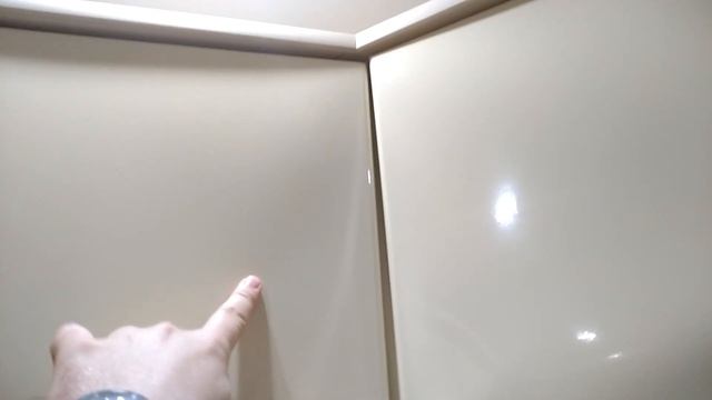 Не покупайте кухни с плёночными фасадами. Что будет м твоей кухней через год. смотреть онлайн