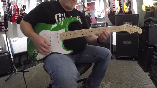 Fender® Custom Shop Eric Clapton Todd Krause Master Built Candy Apple Green смотреть онлайн