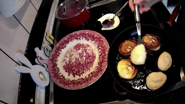 ❤️ОЛАДЬИ ИЗ ТВОРОГА НЕЖНЫЕ С КЛУБНИЧНЫМ СОУСОМ ❤️ смотреть онлайн