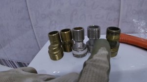 ВАННА И ТУАЛЕТ / СТЕНЫ - ПЛАСТИКОВЫЕ ПАНЕЛИ / САНТЕХНИКА ПО ЧИСТОВОЙ