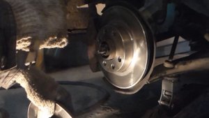 Замена:тормозные колодки и диски Opel Kadett.Выхлопная система.