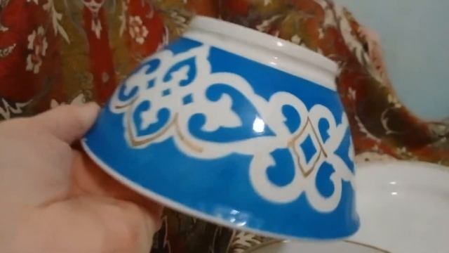 Первомайский завод в Песочном.Фарфоровая посуда.