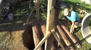 установка колец на раствор в колодце