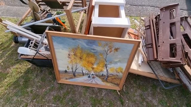 Нашла жёлтый пакет , открыла и ОбАлДеЛа ! Антиквариат и винтажные вещи на улице в Австралии. смотреть онлайн