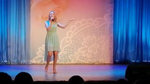 Ангелина  Кахтур  песня  " Самба  у  моря"  автор  Д. Воскресенский