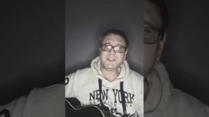 Как жаль,что летом не бывает белых,белых вьюг..