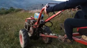 Полноприводный Мотоблок с гидравликой.