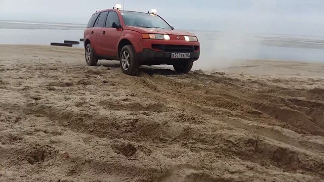 SATURN VUE 2003 по рыхлому песку