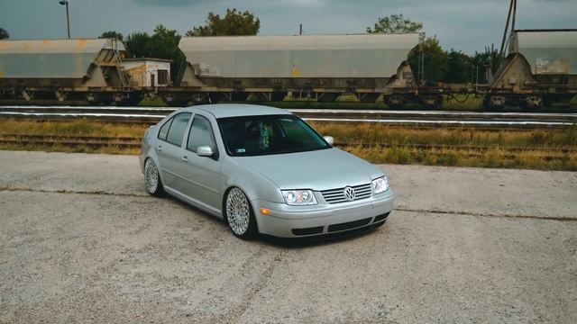 ? Bagged Volkswagen Bora  4K ?