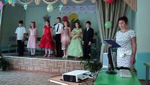 ШОК!!!!!!Дети избивают учительницу !!! они  выкололи ей глаза !!!!!