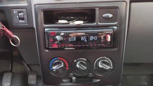 Kenwood kmm-105 & jbl stage 3 427