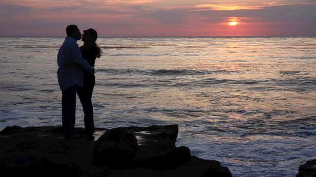 Музыка на мотоцикл. Прикольное видео. Послушайте! смотреть онлайн