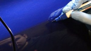 Как закрасить царапину или скол маркером