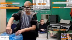 МОПС ЕСТ СЮРСТРЕММИНГ И ЗАПИВАЕТ МОЛОКОМ