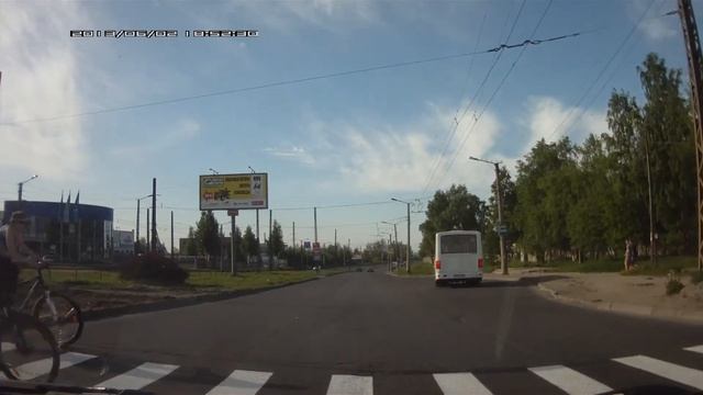 Остановился чтобы пропустить пешеходов смотреть онлайн