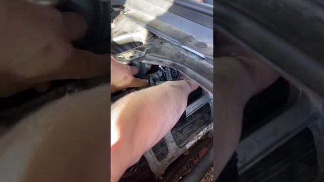 2003 6.0 Ford F-350 icp sensor смотреть онлайн