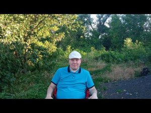 Приехал в гости к другу показал его работы