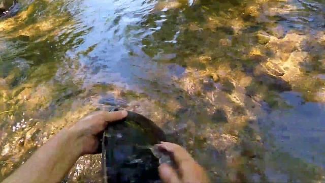 САМЫЙ ЛУЧШИЙ КАЗАН ДЛЯ ВЫЖИВАНИЯ В ДИКОЙ ТАЙГЕ В ПОХОДЕ НА РЫБАЛКЕ И НА ОХОТЕ смотреть онлайн